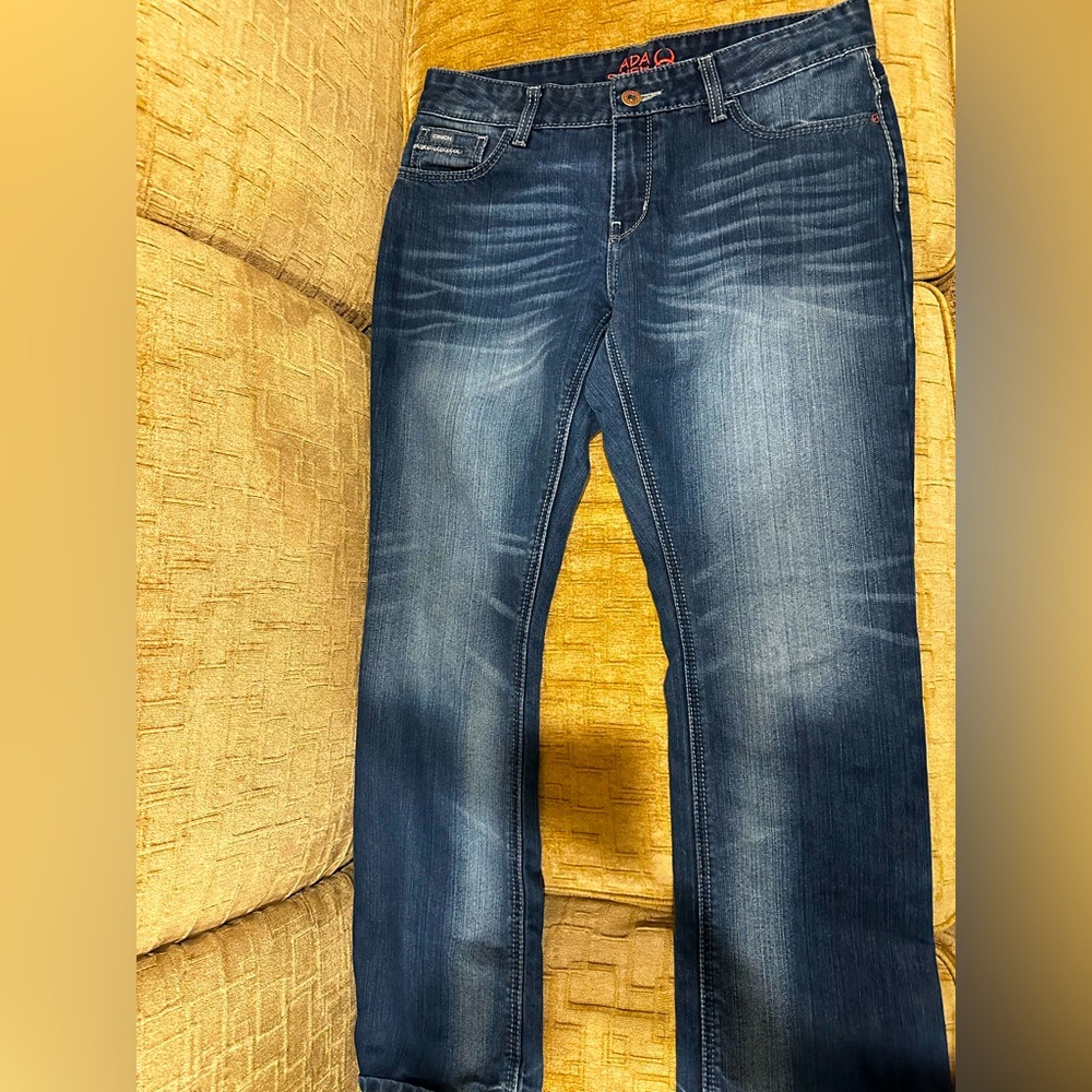 Ada Cinch women’s everyday bootcut denim